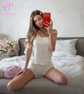 Loveda - Conjunto de Pijama de Dos Piezas para Mujer, Camiseta sin Mangas Blanca <span class=keywords><strong>y</strong></span> Pantalones Cortos, Ropa de Dormir Suave, con Logotipo Personalizado al por Mayor - Product Image 4