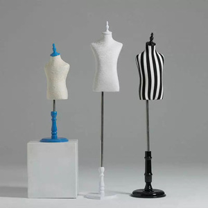 Torso de Maniquí de encaje ajustable para niños con base estable, soporte de exhibición de medio cuerpo Unisex para niños de 4 a 8 años - Product Image 4