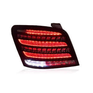 Luces Traseras LED Secuenciales para Mercedes-Benz GLK 2007-2015, Diseño Renovado, Dinámicas, con Intermitentes y Luz de Freno, Nuevas, Transparentes, 12V 6000K, Retrofit - Product Image 3