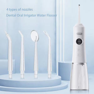 Hydropulseur dentaire portable rechargeable étanche noir 300 ml avec 3 modes de nettoyage et jet blanchissant pour les dents - Product Image 1