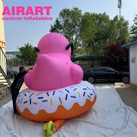 Canard gonflable rose, canard gonflable d'anneau de natation de lunettes noires pour la publicité