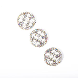 Accessoires de vêtement personnalisés faits à la main robe vêtement perles de coeur patchs perlés <span class=keywords><strong>coller</strong></span> sur patch perlé - Product Image 5