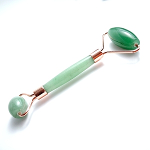 Meilleure Vente Gravure Laser Logo Pas de <span class=keywords><strong>Bruit</strong></span> Aventurine Vert Naturel Véritable Vert Jade Rouleau Pour SPA - Product Image 5