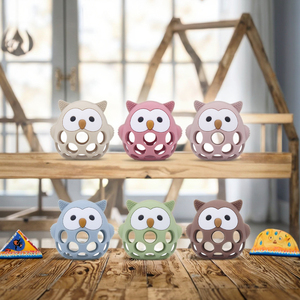 Juguete Educativo Unisex Tongtu, Sonajero de Silicona para Bebés, Bola de Agarre con Forma de Búho para Masticar para Bebés y Niños Pequeños - Product Image 3
