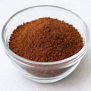 Poudre de feuilles de clou de girofle 100% pure, qualité alimentaire, extrait végétal séché par atomisation, emballée sous vide dans un récipient en plastique, culture artificielle, été - Product Image 1