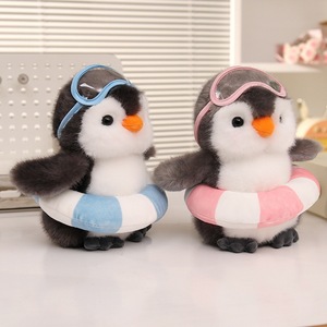 Peluche Super Douce <span class=keywords><strong>Pingouin</strong></span> Surfiste Style Hawaïen, Oreiller de Sommeil et de Câlin avec Rembourrage en Coton PP, Cadeau d'Anniversaire pour Couples - Product Image 4