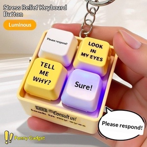 Answer Me Voice Porte-clés pendentif, bouton de clavier de décompression, lumineux magique, jouet unisexe pour enfants en plastique, à partir de 14 ans - Product Image 2