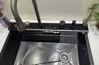 Évier de cuisine moderne multifonction intelligent en acier inoxydable avec cascade, robinet, accessoires et affichage numérique LED