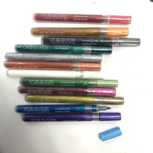 Quick-Drying & Water-Based Acrylic Paint Markers