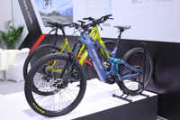 Cadre Dengfu E104 2026 en fibre de carbone UDH Boost Enduro EMTB avec écran de contrôle intégré DPC030, batterie 1008Wh, Bafang M510 M560