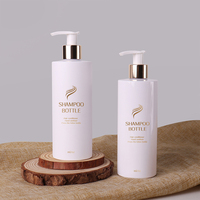 Bouteille de lotion en plastique PET transparente, givrée, ambrée, blanche ou noire avec pompe, personnalisable avec logo, 300 ml, 500 ml, 10 oz, 16 oz, à épaule plate