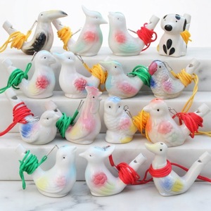 Joli sifflet d'oiseau en porcelaine émaillée cinq couleurs, motif oiseau aquatique, mini ocarina pour enfants, jouet musical, pendentif artisanal minimaliste - Product Image 1