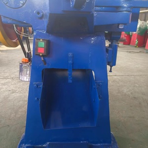 Machine <span class=keywords><strong>de</strong></span> fabrication <span class=keywords><strong>de</strong></span> clous Z94-4C/714 Une variété <span class=keywords><strong>de</strong></span> modèles supportant une machine à rouler mécanique <span class=keywords><strong>auxiliaire</strong></span> - Product Image 5