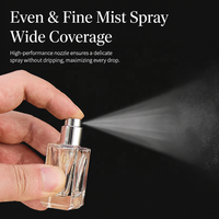 Vente en gros de flacons de parfum portables miniatures de 15 ml, flacons de parfum carrés de luxe vides, flacons de parfum en verre transparent rechargeables de poche