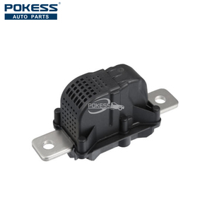 Repuestos de Automóviles 1064689-00-J Protector de Desconexión de Batería para Tesla M3 - Product Image 1