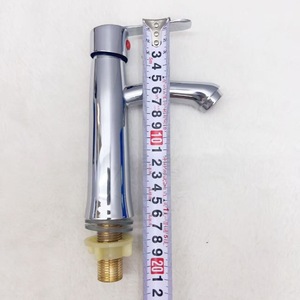 Grifo de agua fría de aleación estilo romano para lavabo de baño, instalación de un solo orificio - Product Image 3