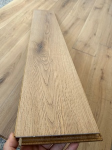 Plancher en bois <span class=keywords><strong>massif</strong></span> de chêne blanc européen, brossé, finition UV, pour intérieur, idéal pour salon - Product Image 2