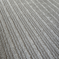 Leicht zu reinigender grauer Teppich mit 3 Rippen, abriebfest, goldwaschbar, Polyester, Hochflor, Puzzle-Muster, für den Außenbereich, gewerblich nutzbar