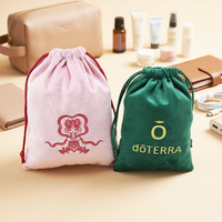 Pochette cosmétique en velours personnalisée avec logo, sac d'emballage en faux daim à cordon pour bijoux, banque d'alimentation, avec étiquette