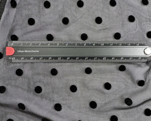 Tissu en <span class=keywords><strong>maille</strong></span> extensible à pois, tissu floqué à haute résistance, <span class=keywords><strong>maille</strong></span> polyammonia floquée, tissu pelucheux pour robe de <span class=keywords><strong>femme</strong></span> - Product Image 6