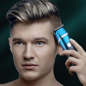 Luxury Compact <b>Shaver</b> Kit Portable Explosive Travel Shaving Gear for Hotel Use USB Wholesale Manufacturer New Explosive Portable - Product Image 4