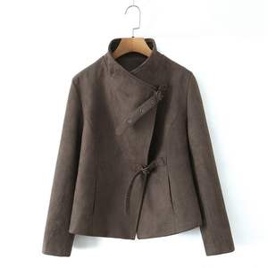 Veste Courte Femme Grande Taille en Daim Runqi, Coupe Slim avec Revers, Épaisseur Moyenne, Design Ajusté, Idéale pour les Vacances en Plein Air - Product Image 1