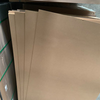 Panneaux de fibres à haute densité (HDF) Panneaux de fibres à basse densité (LDF) 1-2 mm Laminés brillants E1 Qualité supérieure pour usage intérieur