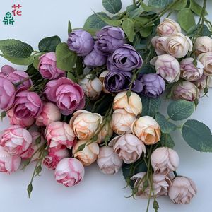 ดอกกุหลาบผ้าไหมประดิษฐ์ 9 หัว ดอกตูมกุหลาบสไตล์วินเทจ สำหรับตกแต่งบ้านและอุปกรณ์ประกอบฉากถ่ายภาพ - Product Image 1