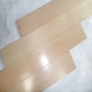 UV fini en stock de qualité AB blanc plancher de bois d'ingénierie en érable