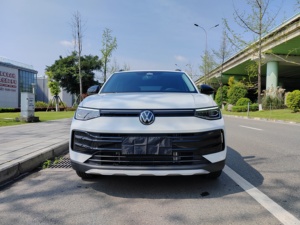 <span class=keywords><strong>Volkswagen</strong></span> Tharu 2025 300TSI Edizione RuiXiang, SUV Compatto, 1.5T Turbo Automatico, Veicolo Familiare di Ingegneria Tedesca Pronto per la Spedizione - Product Image 1