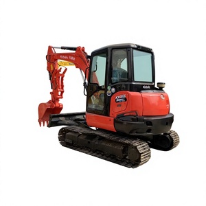 Excavatrice Kubota KX165 Zepi 5 tonnes avec godet de creusement, couleur rouge, machine d'occasion - Product Image 1