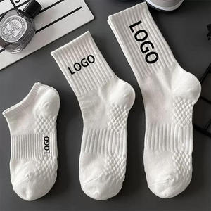 Calzini da Ciclismo KT477 OEM con Logo Personalizzato, Unisex, Imbottiti, Antiscivolo, per Calcio e Sport con Grip in Gomma - Product Image 1