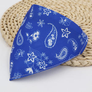 Nouveautés : Bandanas personnalisés imprimés avec des dessins animés, design carré, accessoires pour animaux de compagnie, bandanas tendance pour chiens et chats - Product Image 5