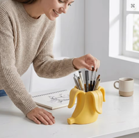 Porte-crayons en plastique en forme de banane, support créatif et amusant pour baguettes/cuillères, design incurvé artistique et moderne, portable
