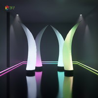 Colonne gonflable, pilier gonflable, publicité extérieure colorée, promotion, salon professionnel, exposition, événement avec éclairage LED
