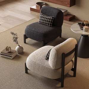 Cremefarbener Einzelsofa im Mittelklasse-Stil für Wohnzimmer, Designer-Schönheitssalon-Empfangs-Sherpa-Freizeitstuhl, schlichte moderne Wohnmöbel - Product Image 2