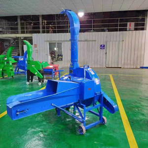 Broyeur de fourrage diesel à pulvérisation haute performance, grande capacité 4000 kg/h <span class=keywords><strong>pour</strong></span> la fabrication d'aliments <span class=keywords><strong>pour</strong></span> animaux à partir d'herbe fraîche, de maïs et de paille sur la ferme - Product Image 5