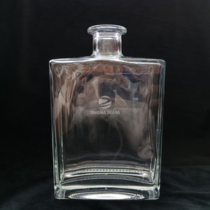 Botella de Vidrio para Licores Personalizada OEM ODM, Botella de Vidrio Vacía Económica de 750 ml para <span class=keywords><strong>Vodka</strong></span> Braddy con Muestras Gratis - Product Image 2