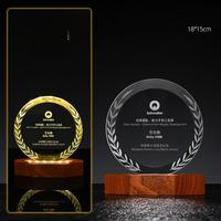 Trophées, médailles et plaques en cristal transparent avec éclairage LED, personnalisables en usine, gravure polie, événements sportifs, prix sur mesure XINLAI