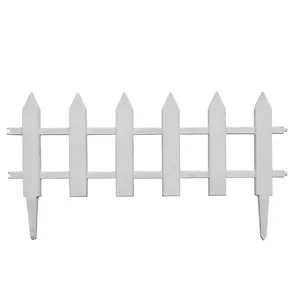 Sam-uk hot sale anti ultraviolet and anti corrosion white small flower decoration privacy wood with garden fence