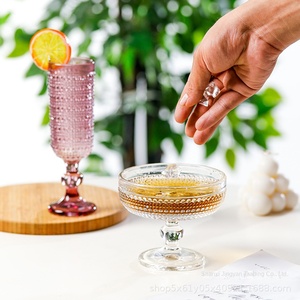 Verre à <span class=keywords><strong>vin</strong></span> classique en verre durable à motif diamant avec bouchon à <span class=keywords><strong>paille</strong></span>, lavable au lave-vaisselle, pour le camping, couleur originale élégante, vente en gros - Product Image 4