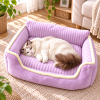 Coussin-lit pour animaux de compagnie en peluche rayée, doux et chaud en polaire, rectangle, pour chats d'intérieur et petits chiens, OEM ODM