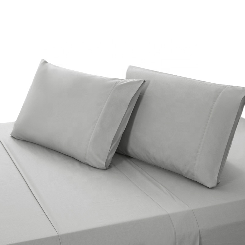 Роскошный набор из 4 простыней из 100% микрофибры и полиэстера