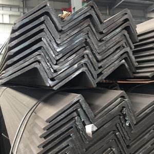 Barres d'angle en acier inoxydable pré-fendues avec indicateurs de coupe respectueux de la meuleuse - Product Image 3