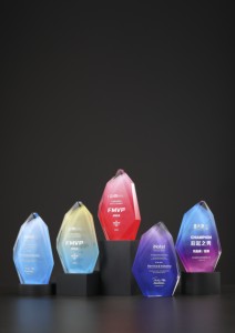 Cristal géométrique de haute qualité taillé matières premières vierges en gros personnalisé sculpté décorations de Noël fabricants de source - Product Image 2