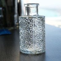Meilleures ventes 50ml Mini verre transparent Aromathérapie Aroma Oil Reed Diffuseur de parfum Flacon rond en verre avec bâton de rotin Bois de liège