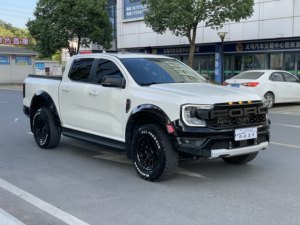 <span class=keywords><strong>Ford</strong></span> <span class=keywords><strong>Ranger</strong></span> 2023 Explorer <span class=keywords><strong>version</strong></span> essence automatique à quatre roues motrices - Product Image 3