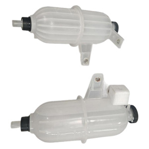 Réservoir d'expansion 16470-0L010 pour Toyota Corolla Hilux, matériau PP, fixation par vis - Product Image 3
