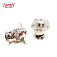 Approvisionnement d'usine en gros connecteur rf haute performance BNC prise mâle 4 trous bride panneau soudure connecteur de soudage en stock