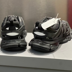 Chaussures de course de haute qualité, tendance de la mode, chaussures de marche, marque célèbre, chaussures Track 3.0 pour femmes et hommes, autres chaussures à la mode - Product Image 3